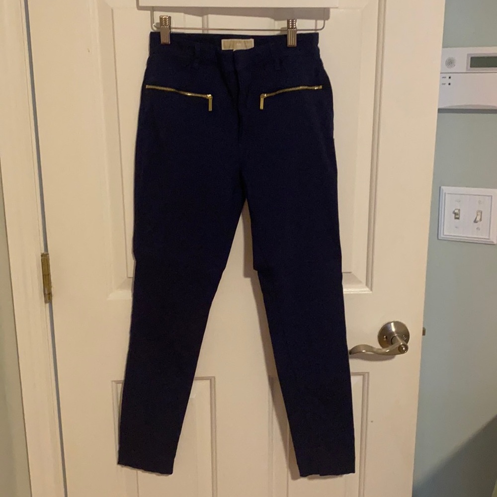 Michael Kors Skinny dress pant in size 2